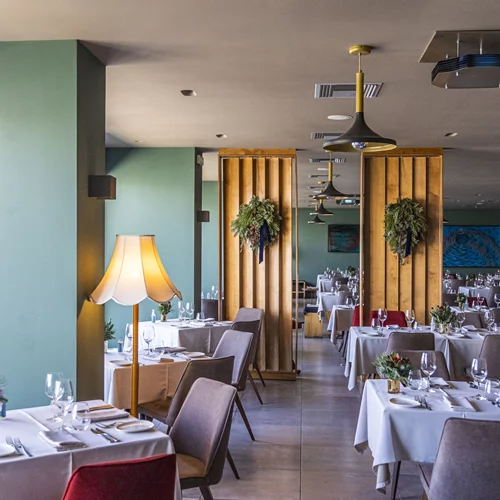 Στο "Varoulko Seaside" για λαμπερά νόστιμες γιορτές