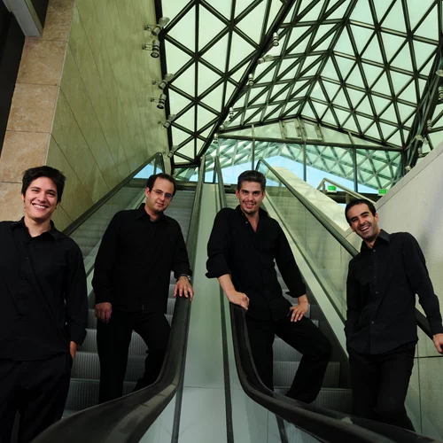 Το δραστήριο Κουαρτέτο Εγχόρδων Τετρακτύς συναντάει τον διακεκριμένο κλαρινετίστα Κώστα Τζέκο