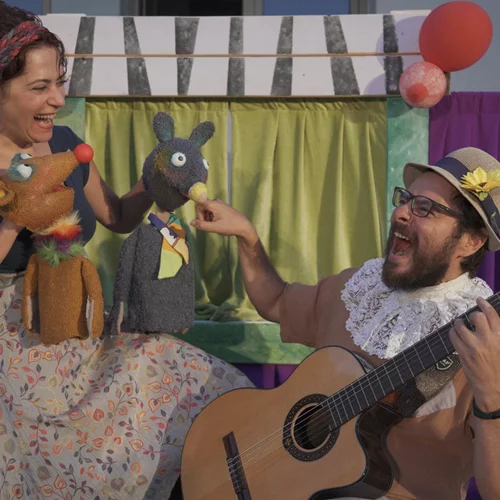 "Αν ήμουνα κοάλα και ήσουν καγκουρό": Κουκλοθέατρο στην Paraga