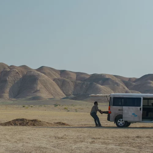 Τζαφάρ Παναχί: Ο θριαμβευτής των Καννών μιλά για το σινεμά, την πολιτική και το "Ένα Απλό Ατύχημα"