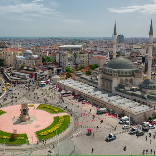 Κωνσταντινούπολη: Πάντα στην κόψη της Ανατολής και της Δύσης- Τα γευστικά best of