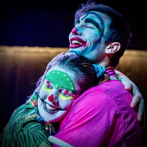 "Αδεξιότητες ή ένας τρόπος να μην τα καταφέρεις": Μια εμπειρία-ύμνος για το μεγαλείο της αποτυχίας