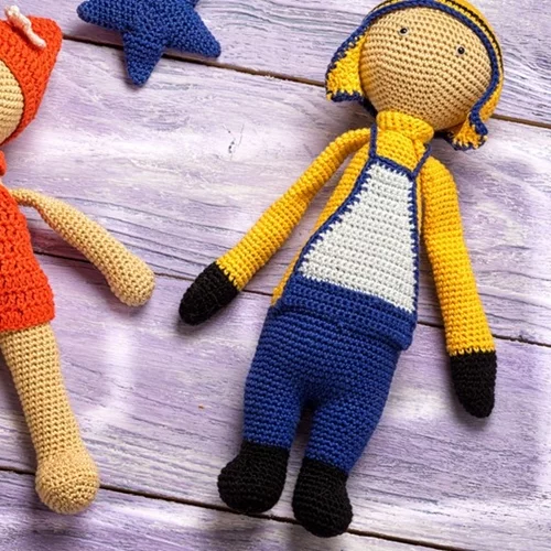 Οι διακοπές στο βιβλιοπωλείο Σ22 συνεχίζονται με εργαστήριο κατασκευής κούκλας!