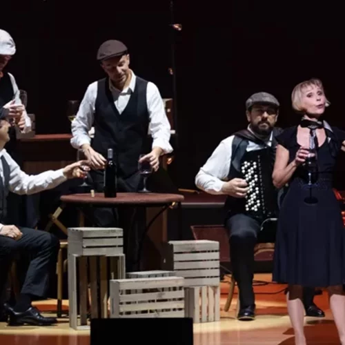 Nathalie Lermitte: "Νομίζω ότι έχω αυτή την υπερβολική πλευρά της Πιάφ"