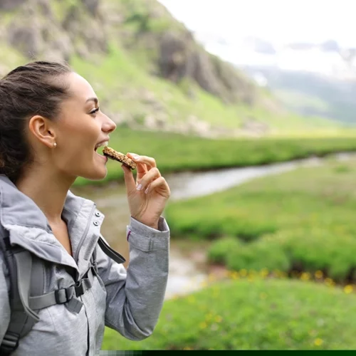 H νέα τάση στο ταξίδι; Snack Tourism