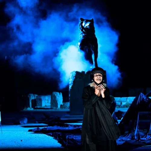 "Εκάβη, όχι Εκάβη": Μια σπουδαία θεατρική στιγμή στην Επίδαυρο