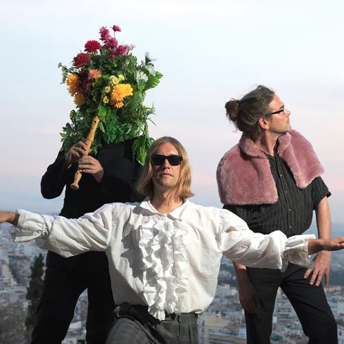 Οι Lovers of All Kinds και η γυναικεία synth pop μπάντα "Someone Who Isn’t Me" έρχονται στο Ρομάντζο