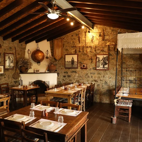 Τρεις ταβέρνες-πρότυπο για την Τσικνοπέμπτη και όχι μόνο