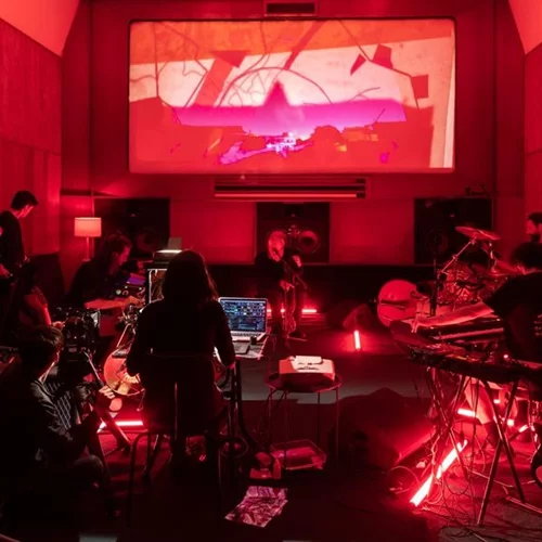 Ο Μιχάλης Σιγανίδης συναντά τον Larry Gus στη σκηνή του Onassis Channel στο YouTube