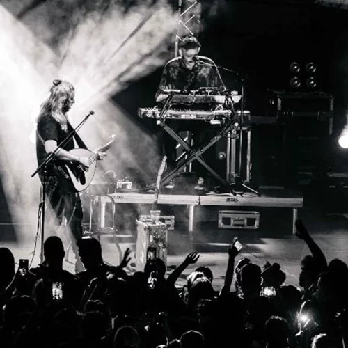 Ο Γιάννης Χαρούλης έρχεται στο Vox παρέα με τους μουσικούς του