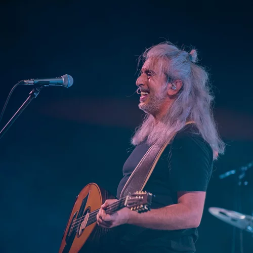 Sold out και οι τρεις συναυλίες του Γιάννη Χαρούλη στο Δημοτικό Θέατρο Λυκαβηττού