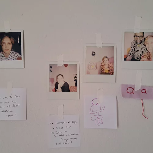 Η Αναστασία Καβαδά βρήκε στην τέχνη και στο "ΛΑΛΑ" τα εργαλεία για να αναστοχαστεί και να μοιραστεί το τραύμα της α-γονιμότητας και της εξωσωματικής