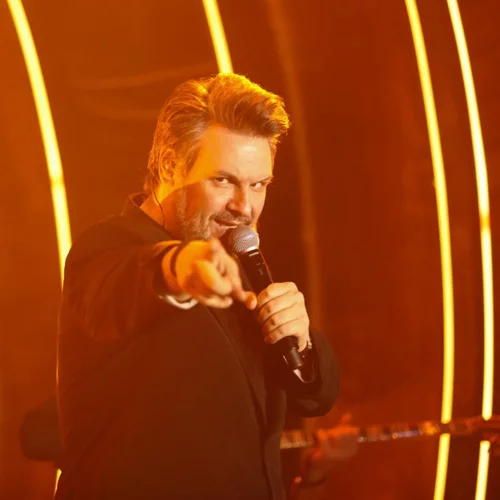 Τελευταίες εμφανίσεις για τον Πάνο Κιάμο στο "Club 22"