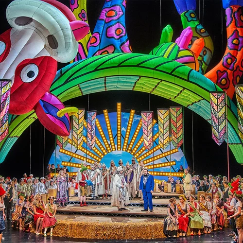 Ερεθιστικός "Πάρσιφαλ" ξεχωρίζει από τις άνισες παραγωγές λυρικών έργων του Βάγκνερ στο φετινό Φεστιβάλ Μπάυρωυτ