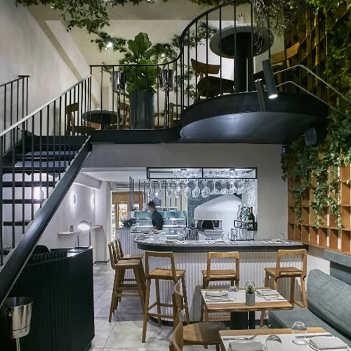 "Ovio": Η Μικρή Ιταλία του Πάνου Ιωαννίδη