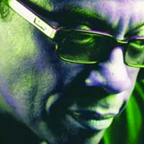 Ο τεράστιος Herbie Hancock στη σκιά της Ακρόπολης