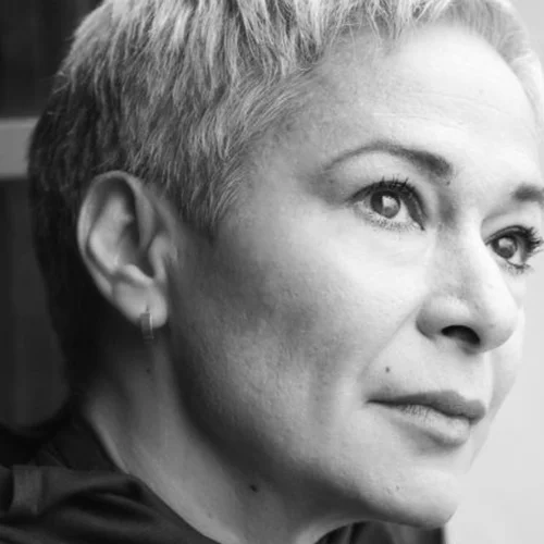 Μελίνα Κανά: "Ένα Αστέρι Πέφτει Πέφτει" στο Χαμάμ