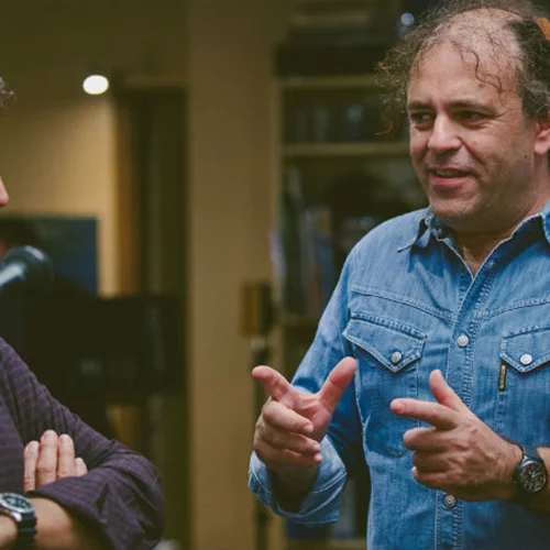 «Τα Άστεγα» μπλουζορεμπέτικα του Νίκου Πλατύραχου