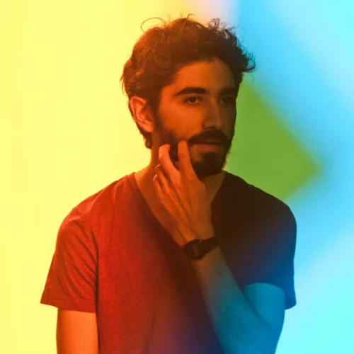 Η άνοιξη έρχεται με τον Mehmet Aslan στο «Ρομάντσο»