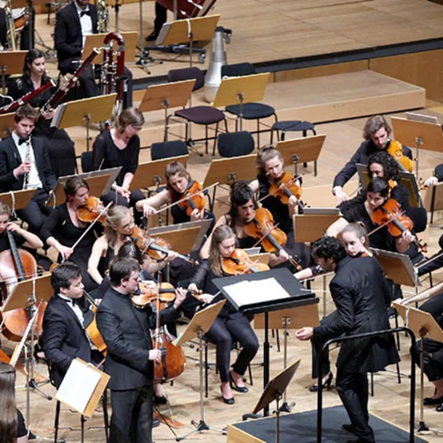 Ορχήστρα Νέων Γκούσταβ Μάλερ: ταλέντο, λαμπρές επιδόσεις, μεγάλες προσδοκίες