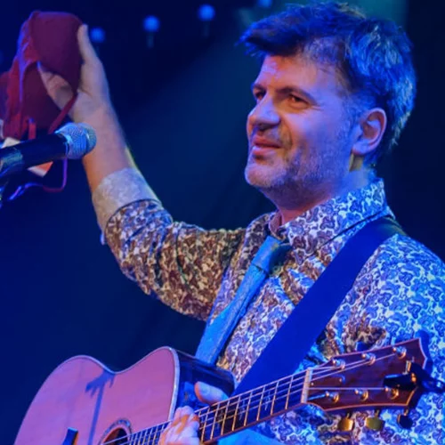 Η «Καλλιθέα» μετατοπίζεται στον Νέο Κόσμο