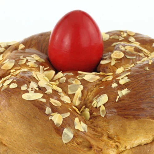 Best 10 τσουρέκια της Αθήνας