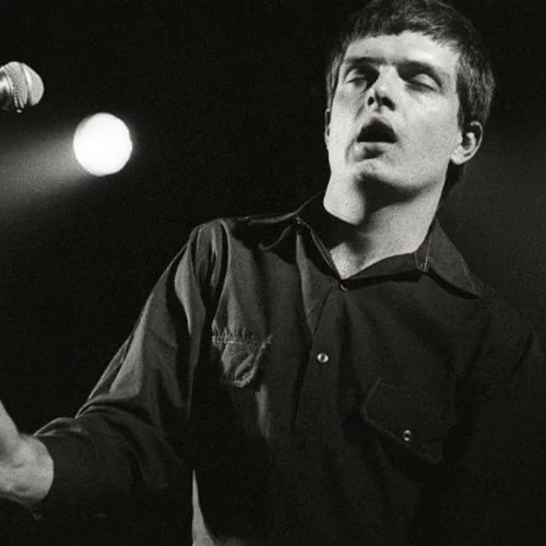 Καραόκε και «τρισάγιο» στο «Second Skin»