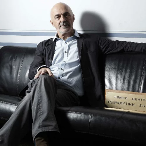 Παραμένει στο τιμόνι  του Εθνικού ο Στάθης Λιβαθινός