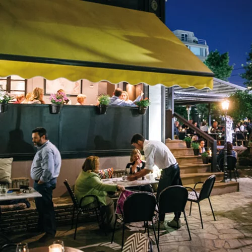 «Εl Jiron»: Εδώ θα πιεις ένα κοκτέιλ αφιερωμένο σε μια φυλή Ινδιάνων 