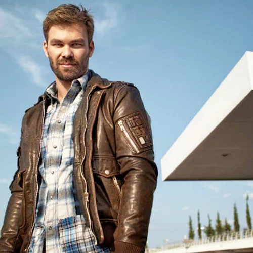 Openings στην παραλιακή