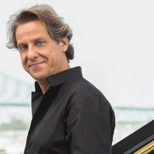 Ο Λεφέβρ με την ΚΟΑ