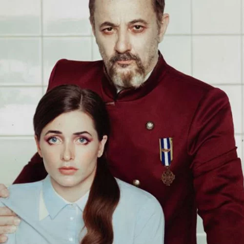 Μάινας & Τρουφάκου σε αντιστασιακή «Αντιγόνη» 