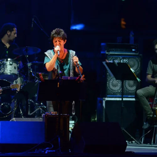 Φωτεινή Βελεσιώτου: Να είναι καλά όλοι αυτοί που μου δώρισαν τα τραγούδια τους!