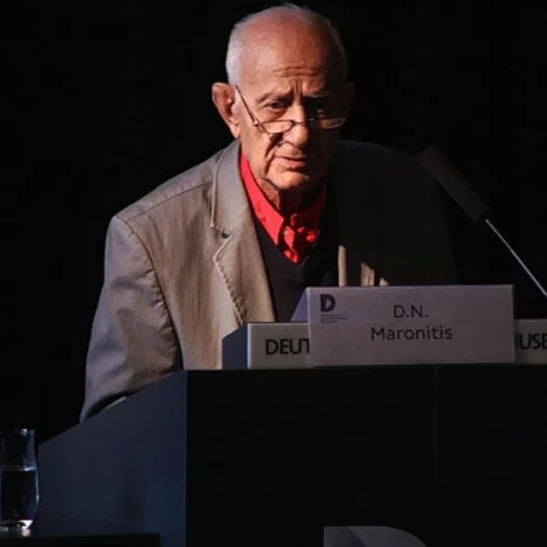 Αφιέρωμα του Αρχείου της ΕΡΤ στον Δημήτρη Μαρωνίτη