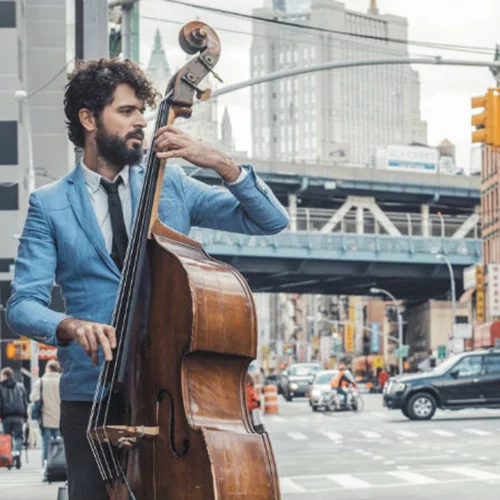 Πέτρος Κλαμπάνης: Brazilian hot στον Κήπο!