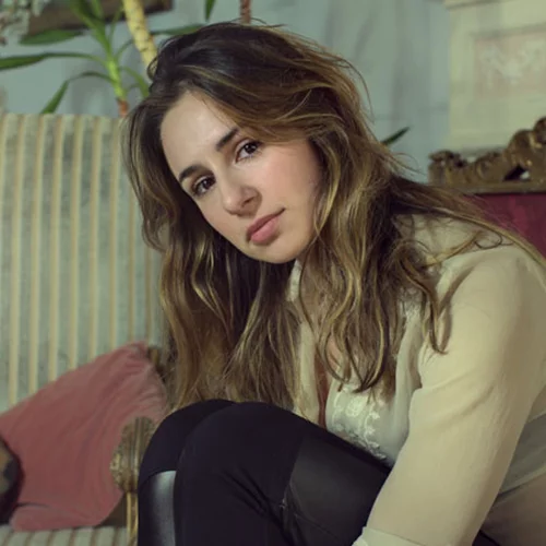 Έλενα Χαρμπίλα: Μεσογειακή σινε-αύρα με φόντο το Los Angeles