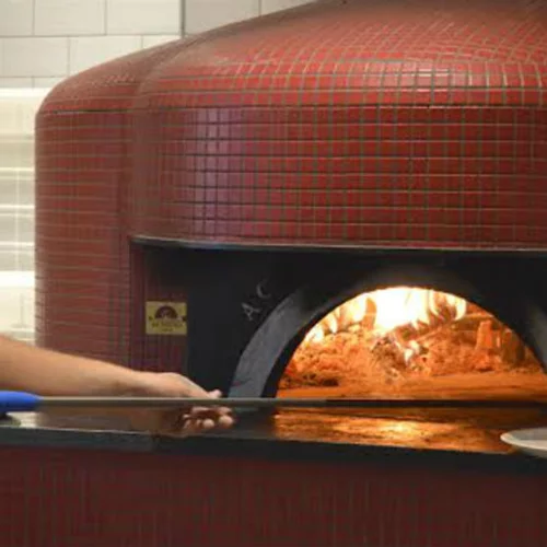 Πήγαμε στο «Napolitivo» στη Μαρίνα Φλοίσβου