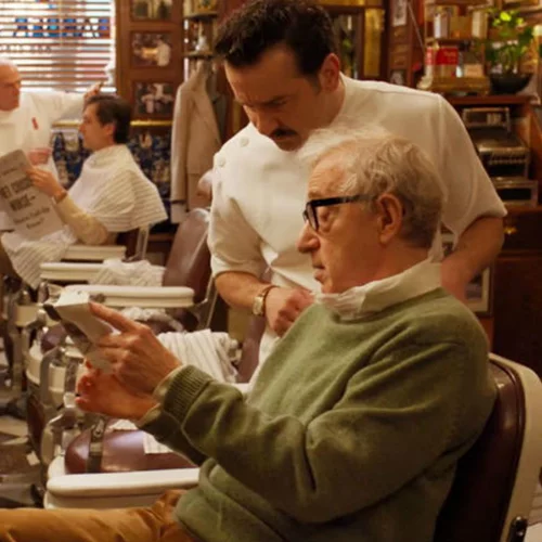 Ο Woody Allen θέλει να μοιάσει στον James Dean