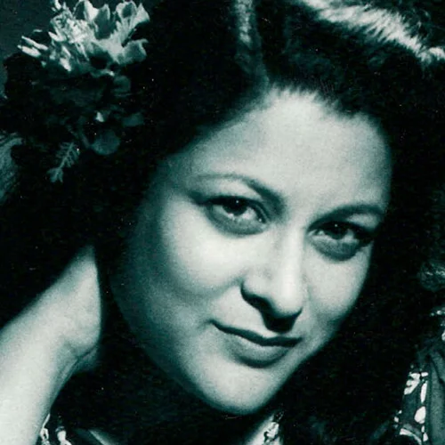 Μουσική από τα ’50s, εξωτικά cocktails και ο Elvis στο πατάρι