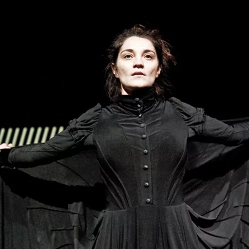 3 νέα σόλο στη σκηνή