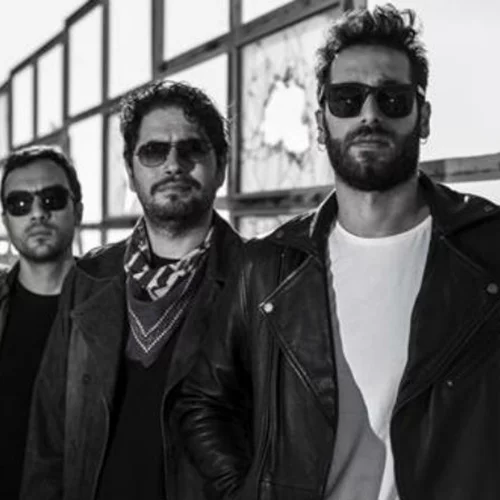 Ένα rock πάρτι με τους Riverbed και τους φίλους τους