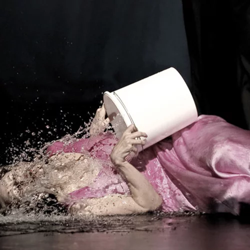 «Sweet Mambo» από την ομάδα της Πίνα Μπάους 