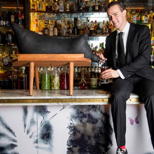 Όλη η Αθήνα ένα κοσμοπολίτικο bar