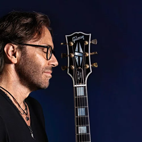 Al Di Meola στο «Gazarte»: Playing the Beatles