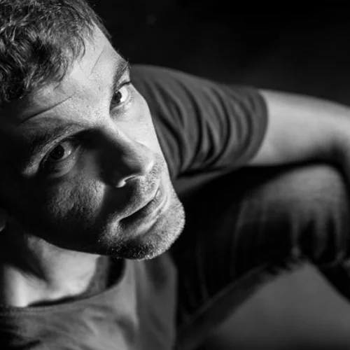 Απόστολος Ρίζος: «Στη ζωή, δεν βλέπουμε όλοι τα ίδια χρώματα»