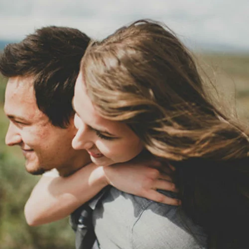 Εκείνος και Εκείνη: 5 υπέροχα αρωματικά δίδυμα 