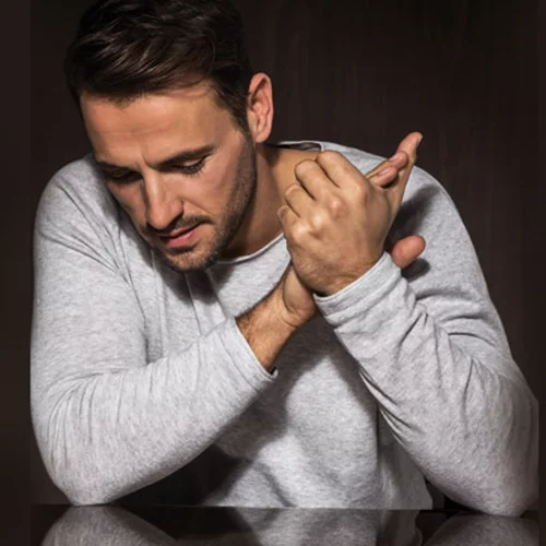 «ΥΤΟΝ»: το opening που αλλάζει τα δεδομένα της νύχτας