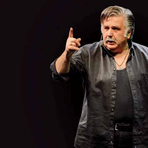 Ιεροκλής Μιχαηλίδης: «Για μερικές ώρες δημιουρ­γούμε μια ακτίνα ζωής»