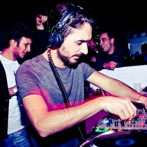 Το «Wild!» κάνει chic το underground