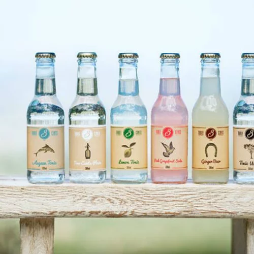 Η Αθήνα γεμίζει φυσαλίδες για τα γενέθλια της Three Cents